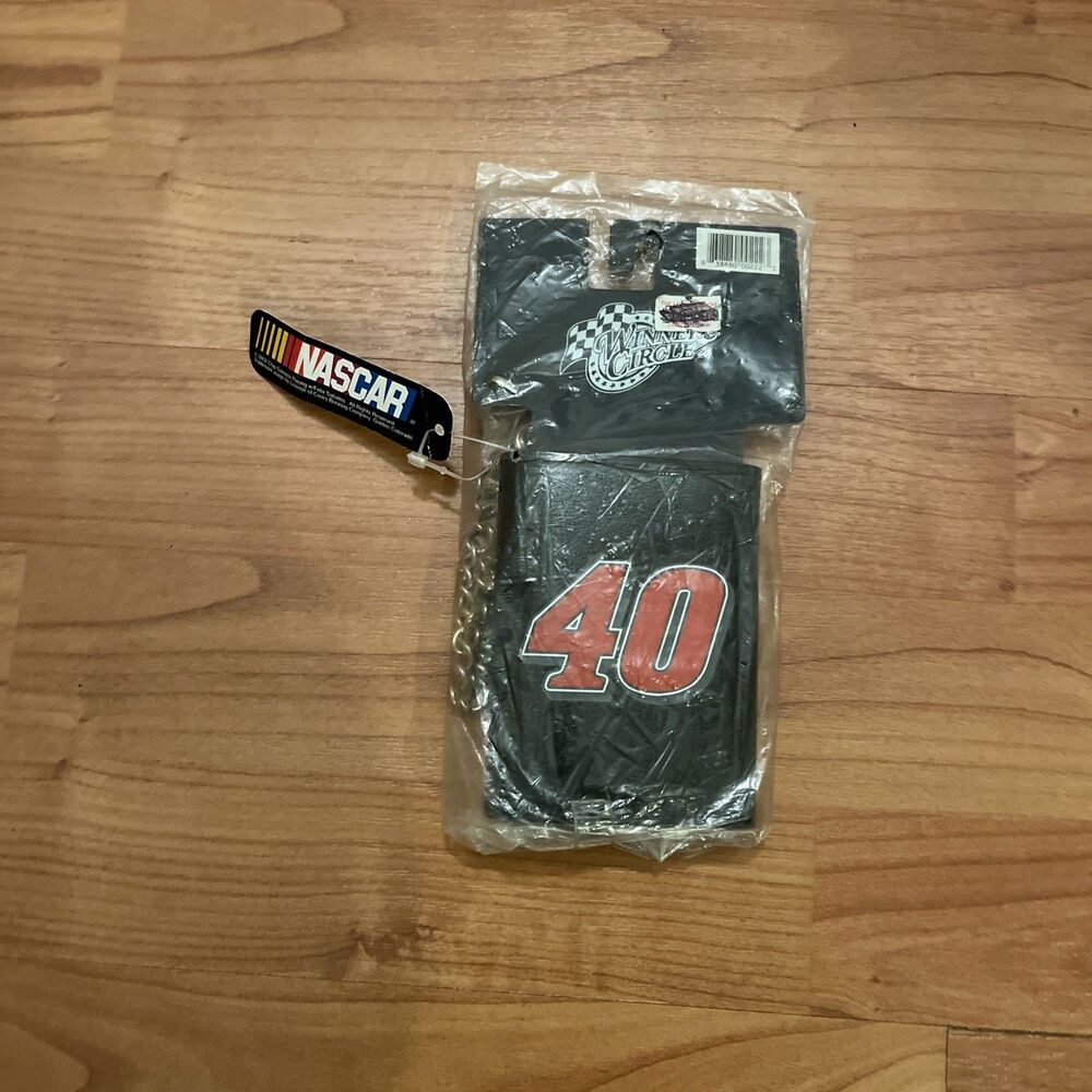 Winner's Circle NASCAR #40 Sterling Martin Trifold Leather Wallet with Chain
